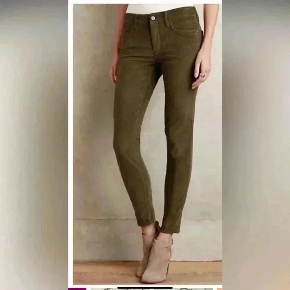 Anthropologie Pilcro & the Letterpress Serif size 32  lavender corduroy pants.